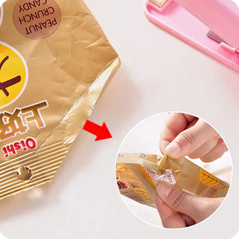Seal It Fresh: Portable Mini Food Bag Sealer for Kitchen Storage and Snacks